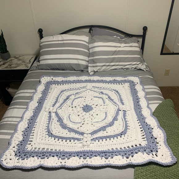 Mandela Baby blanket New hand made. - Picture 3 of 4